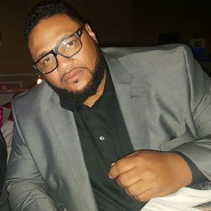 Meet your Posher, Malik